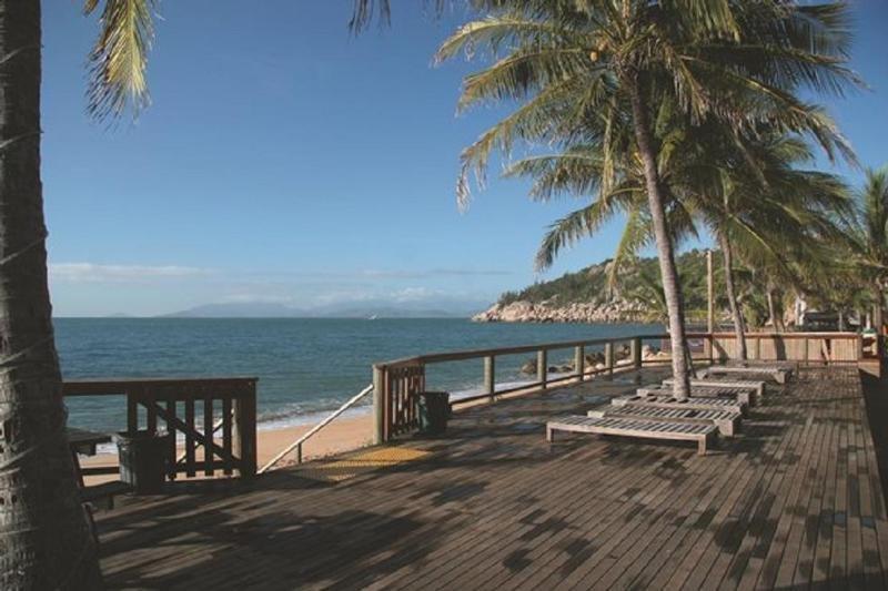 Auberge de jeunesse Nomads Magnetic Island à Nelly Bay Extérieur photo